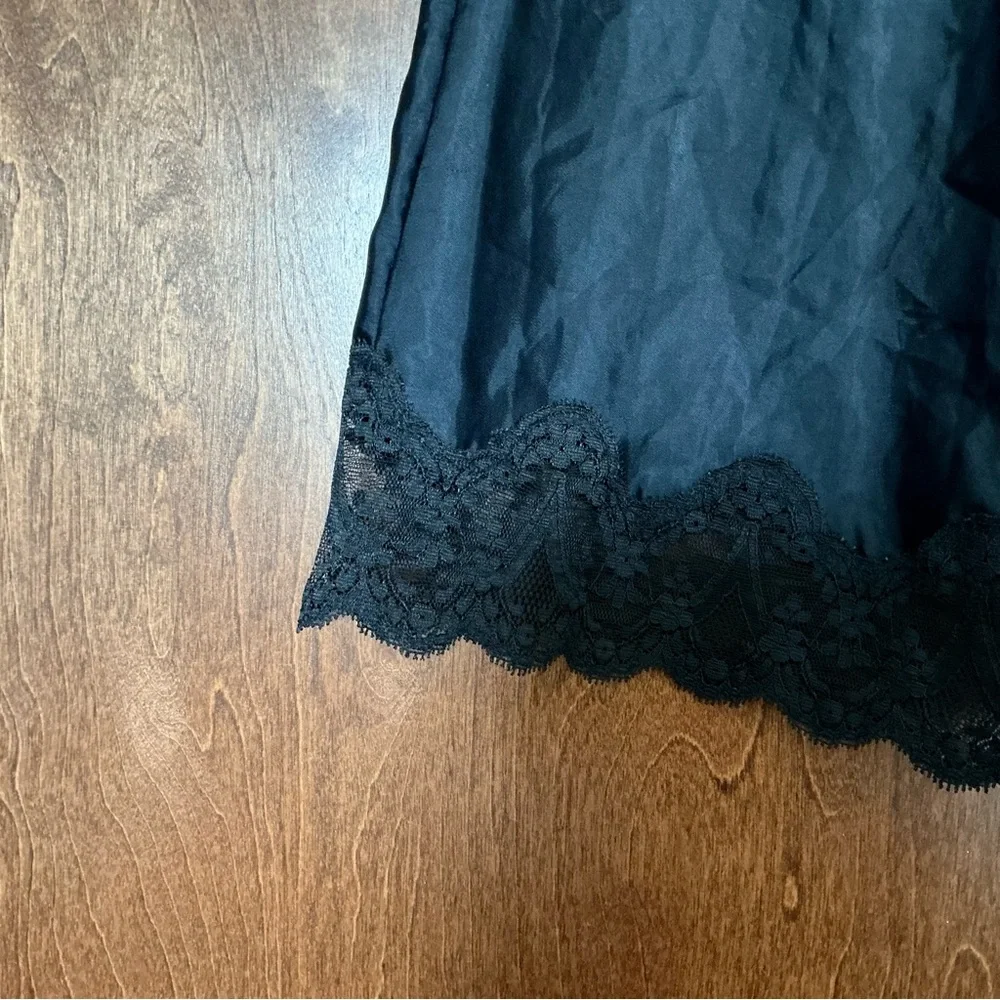 Vintage Black Half Slip Silky Nylon Skirt Lace Trim Dark Fairy Whimsigoth S - Picture 4 of 10
